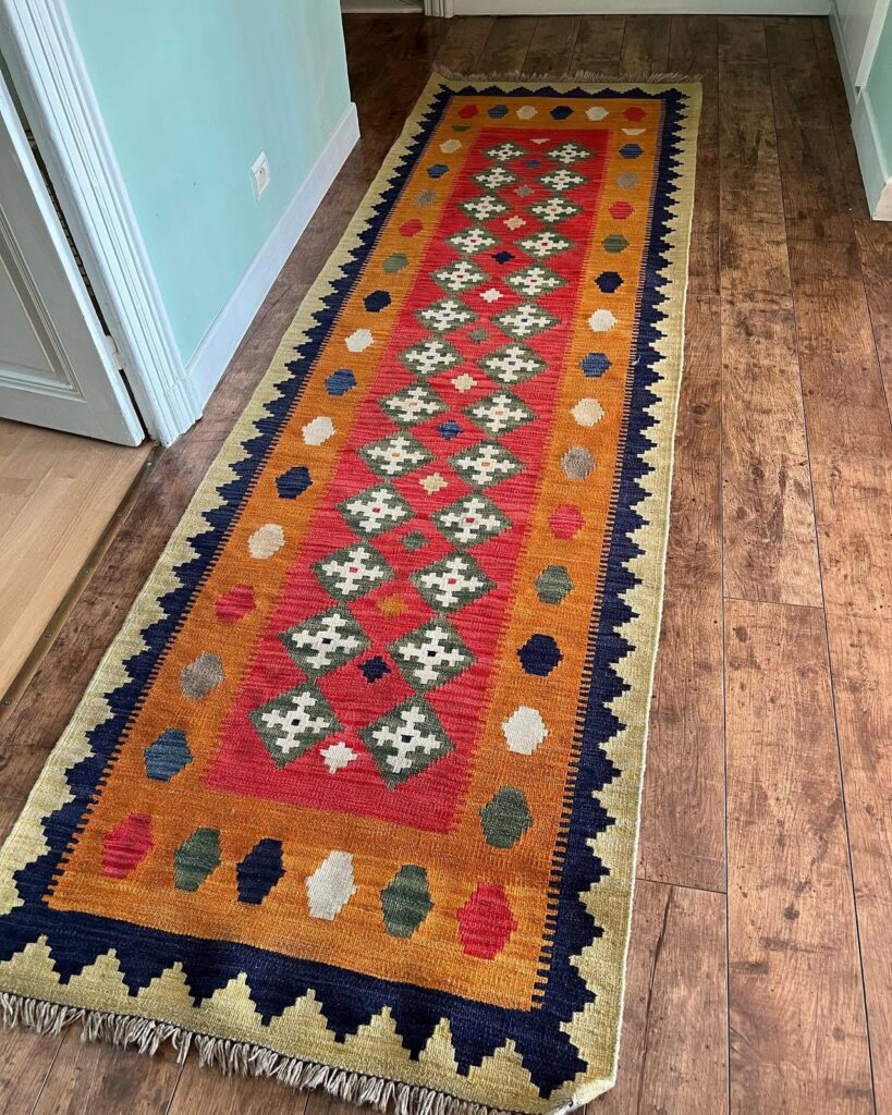 Tapis kilim de couloir nettoyé à Nice
